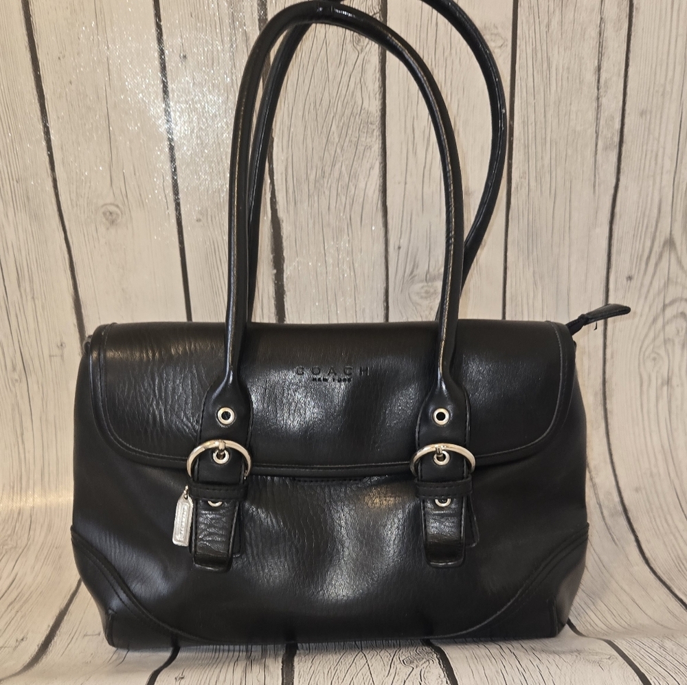 Coach  Soho Black  Leather Flap Satchel Bag Vintage 0517